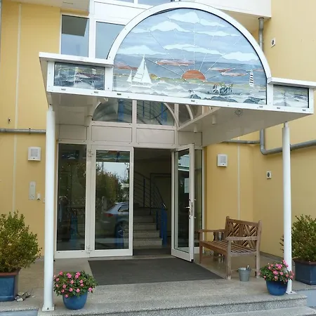 Haus-sonnenschein-ferienwohnungen-typ-c Appartement Goehren (Ruegen)